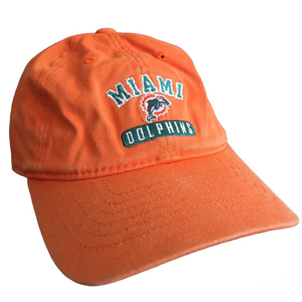 Licensed Miami Dolphins Youth Cap • Ajustable velcro back • One size